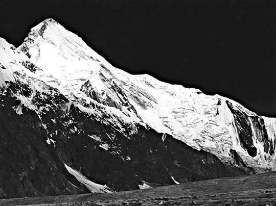 Khan-Tengri (6995m)